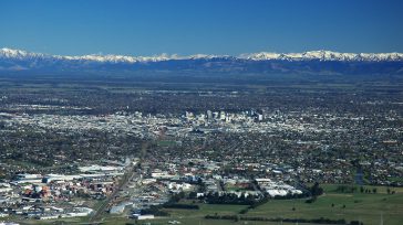 Christchurch, conocida como la «Ciudad Jardín», destaca por sus amplios parques, su vibrante reconstrucción post-terremoto y por ser el motor económico de la Isla Sur de Nueva Zelanda, ofreciendo un [&hellip;]