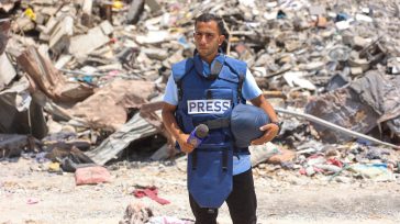 Israel asesinó al reconocido periodista palestino Anas al Sharif, de 28 años, y sus compañeros   Agencias Internacionales  La cadena de noticias Al Jazeera condenó enérgicamente este lunes el «asesinato […]