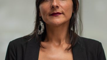 Irene Vélez Torres,fue encargada del Ministerio de Ambiente      El presidente Gustavo Petro ha designado a Irene Vélez Torres como ministra encargada de Ambiente y Desarrollo Sostenible, según lo […]