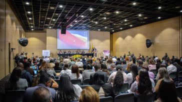 Los 561 equipos estarán compuestos por más de 2.000 profesionales entre auxiliares de enfermería, tecnólogos y especialistas en Seguridad y Salud en el Trabajo.     Primicia Diario El Gobierno […]