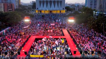 Pugna política que fracturó a Colombia Humano &nbsp; &nbsp; Javier Sánchez Política La crisis que atraviesa Colombia Humana, pilar de la coalición de gobierno, ha escalado a una disputa por [&hellip;]