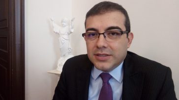 Senador de la Oposición militante de Cambio Radical, Carlos Abraham Jiménez.     Javier Sánchez Política En un paso significativo en la lucha contra la corrupción, la Corte Suprema de […]