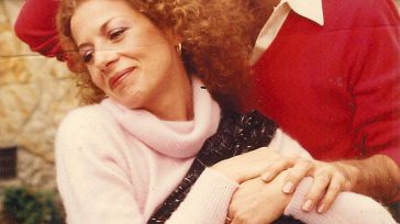 María Eugenia Dávila, actriz y el escritor del Bazar de los Idiotas, Gustavo Álvarez Gardeazábal  Gustavo Álvarez Gardeazábal Cartagena Sepultaron en Tuluá a Alvaro Marmolejo Varela, dueño que fue durante […]