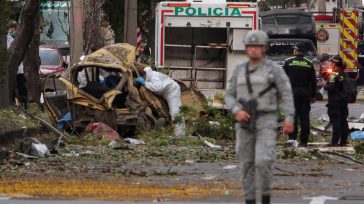 «Cali donde coexisten la republiqueta independiente de Mordisco con las ciudades que dicen gobernar Eder y Diliam». Gustavo Álvarez Gardeazábal El Porce En Cauca, Valle y Cali arde el rancho […]