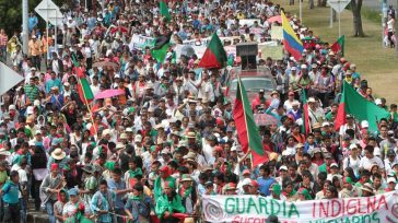 Pueblos indígenas en Colombia       Wilson Ruiz Orejuela Hablar del papel de los pueblos indígenas en Colombia exige respeto, pero también verdad. Porque sí, el Estado les debe […]