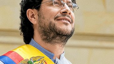 Iván Cepeda lidera la carrera presidencial en Colombia.  &nbsp; &nbsp; &nbsp; Armando Meléndez Analista Político  El panorama político en Colombia ha dado un giro dramático al cierre de 2025, dejando [&hellip;]