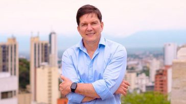 Wilson Ruiz Orejuela, candidato al Senado con el número 20 por el partido Salvación Nacional       Javier Sánchez  Primicia Diario  El nombre de Wilson Ruiz Orejuela, candidato al […]