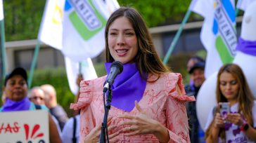 Diana Osorio, precandidata presidencial  &nbsp; Javier Sánchez  Política  La confirmación de Diana Osorio sobre su posible participación en la consulta de los sectores de izquierda ha provocado un auténtico sismo [&hellip;]