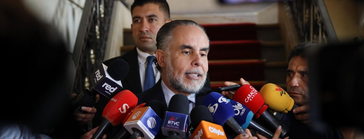 &nbsp; El ministro del Interior, Armando Benedetti , ha sido enfático al declarar que «se acaba la discordia» y que los gobernadores procederán con la aplicación de la norma. &nbsp; [&hellip;]