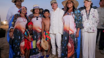 «Nada puede ni debe ocurrirle al Presidente de la República». Esta directriz del ministro de Defensa, Pedro Arnulfo Sánchez,convierte la protección de Gustavo Petro en una política de seguridad nacional, [&hellip;]