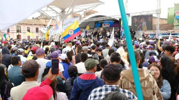 Iván Cepeda, candidato del Pacto Histórico en Soacha. &nbsp; Javier Sánchez Política  Durante su intervención en Soacha, el candidato Iván Cepeda centró su discurso en la dignificación de las víctimas [&hellip;]