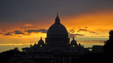 Justicia canónica &nbsp; &nbsp; Hernán Alejandro Olano García El régimen procesal en el Derecho Canónico trasciende la mera acumulación de trámites formales o la imitación de los modelos estatales de [&hellip;]