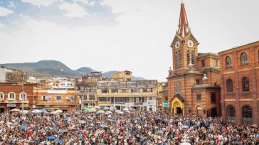 El Santuario del Divino Niño Jesús, en el barrio 20 de julio, se consolida como uno de los epicentros de fe más concurridos de Bogotá. Durante la «Semana Santa», miles [&hellip;]