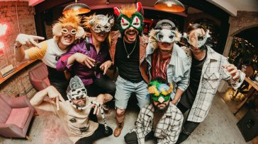 En la profundidad de una «selva de cemento» dominada por la industria convencional, nace Animal de Monte, el proyecto liderado por el compositor y productor Víctor Agudelo. &nbsp; &nbsp; Diego Armando [&hellip;]