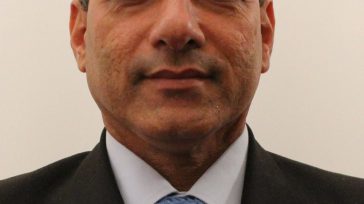 En Leticia, el candidato a la Cámara Víctor Hugo Moreno Bandeira fue interceptado cerca del aeropuerto con 20 millones de pesos que presuntamente intentó ocultar de las autoridades. Aunque fue [&hellip;]