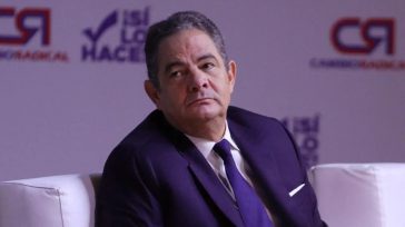 «Ahora, alejado del bullicio, resiste el avance del mal y, para algunos de los suyos, está tocando  las teclas del gran computador cuántico que  dicen que nos rige en este [&hellip;]