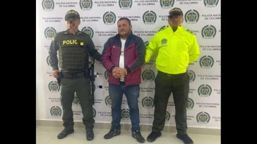 Cayó alias ‘Conejo’, hermano de ‘Iván Mordisco’, en el Tolima. Es el segundo familiar directo del jefe de las disidencias capturado en menos de 72 horas &nbsp; Rafael  Camargo Vásquez  Judicial [&hellip;]
