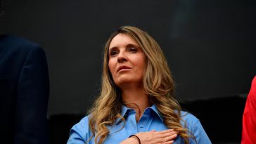 Paloma Valencia Laserna, se alzó  como la ganadora indiscutible de «La Gran Consulta por Colombia». &nbsp; &nbsp; Primicia Diario Política  La senadora del Centro Democrático, Paloma Valencia Laserna, se alzó  [&hellip;]