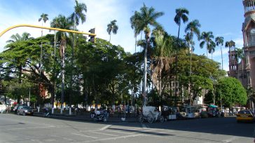 El Parque Bolívar es el corazón vibrante de Palmira, donde sus icónicas palmeras reales y la majestuosa Catedral de Nuestra Señora del Rosario custodian la vida social de la ciudad. [&hellip;]