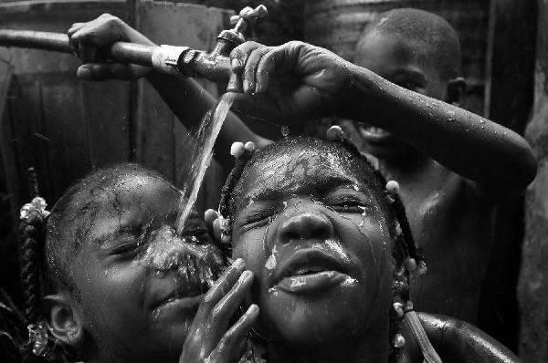 Los niños de buena parte de Chocó empezaron a disfrutar del agua potable.  &nbsp; &nbsp; Primicia Diario En un paso decisivo hacia el cierre de brechas sociales en la Colombia [&hellip;]