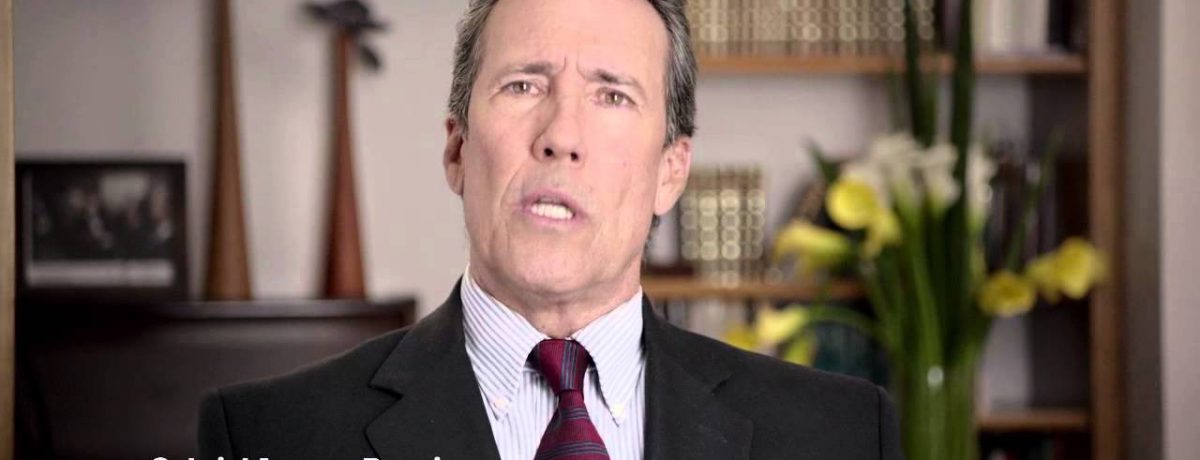 Gustavo Alvarez Gardeazábal El Porce Estábamos en La Luciérnaga con Hernán Peláez  en el 2007 cuando llevé a colación el caso del almirante Arango Bacci y no vacilé en insinuar [&hellip;]