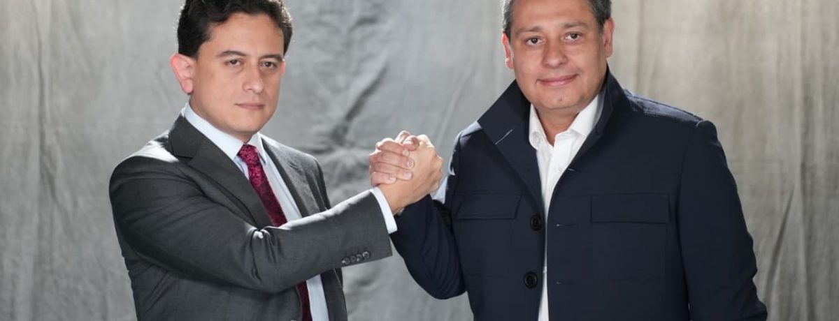 Luis Carlos Reyes, el popular «Mr. Taxes», abandonó sorpresivamente la candidatura vicepresidencial, dejando en una encrucijada política a Mauricio Lizcano. Ante la premura electoral, Lizcano busca desesperadamente un reemplazo, enfrentando [&hellip;]