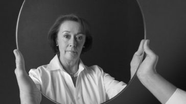 Aura Lucía Mera (Q.E.P.D.) &nbsp; Gustavo Alvarez Gardeazábal El Porce  Aura Lucía Mera, quien acaba de morir intempestivamente, fue el compendio de muchas cosas a la vez. Tal vez por [&hellip;]