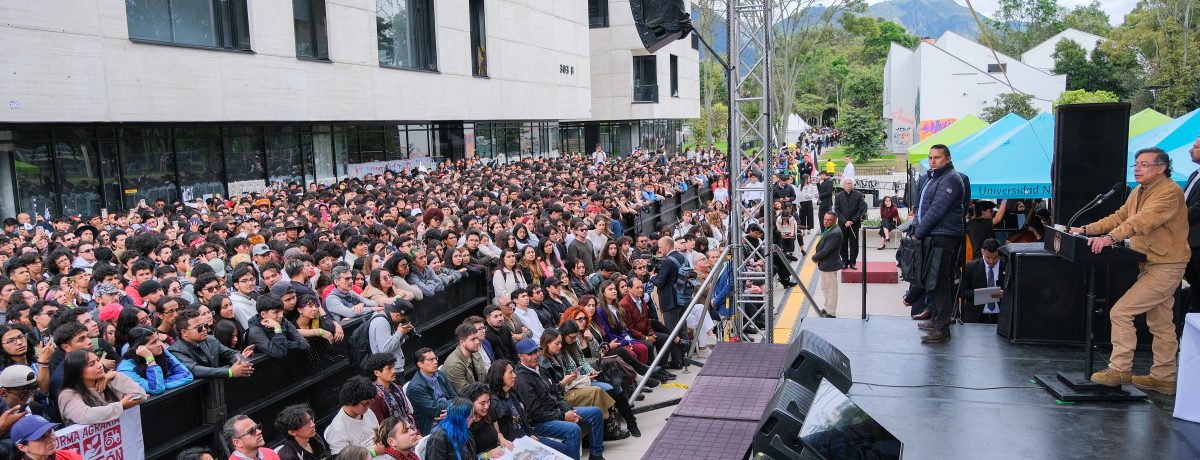 El presidente Gustavo Petro inauguró el nuevo edificio de la Facultad de Artes de la Universidad Nacional en Bogotá, una obra de infraestructura educativa clave para la institución. La entrega [&hellip;]