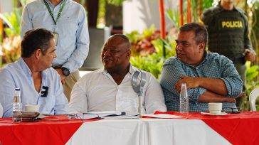 Jesús Elver González Banguero, excandidato al Congreso por Cambio Radical, aparece junto al líder de esa colectividad, Germán Vargas Lleras, y al representante Óscar Campo en una de sus tantas [&hellip;]
