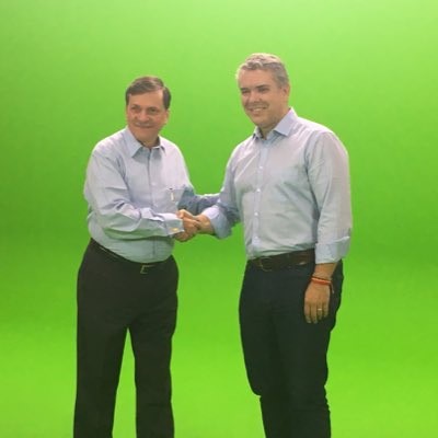 Evidencias recientes sugieren que las irregularidades en la UNGRD tienen raíces profundas en el gobierno de Iván Duque, mediante dinámicas de contratación cuestionables. Estas revelaciones han situado la gestión de [&hellip;]