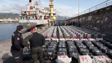 Las autoridades españolas desarticularon tres organizaciones vinculadas al Cartel de los Balcanes y la Junta Directiva del Narcotráfico que utilizaban tácticas y armas de guerra para asaltar buques con cocaína [&hellip;]