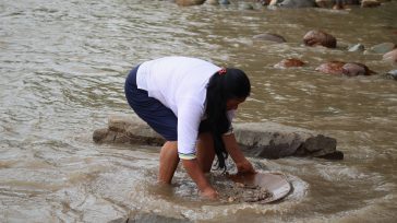 La titulación otorgada al Consejo Comunitario Renacer Negro representa un avance fundamental hacia la autonomía económica y la protección del territorio en Timbiquí. Este hito de formalización brinda a la [&hellip;]