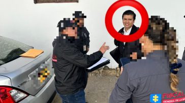 El CTI capturó al alcalde de Villa de Leyva, Víctor Alfonso Gamboa, en una sorpresiva operación realizada justo cuando ingresaba a la sede municipal. El mandatario fue trasladado a Bogotá [&hellip;]