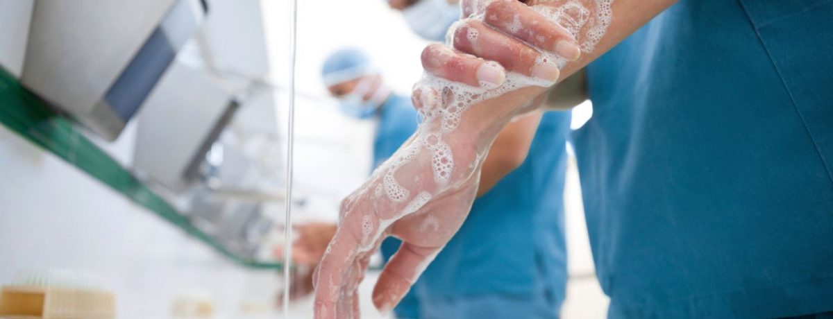 El lavado efectivo requiere el uso conjunto de agua y jabón, ya que el agua por sí sola es insuficiente para eliminar la suciedad y los microorganismos. La solubilidad del [&hellip;]