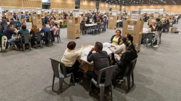 Colombia va a segunda vuelta tras una jornada de máxima polarización. De la Espriella y Cepeda definirán el rumbo del país el 21 de junio tras consolidarse el escrutinio oficial. [&hellip;]