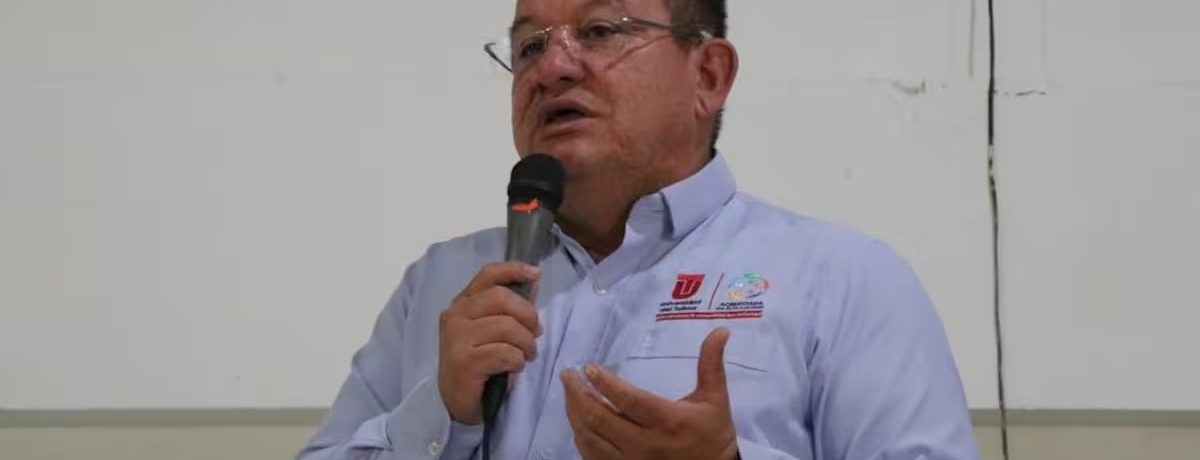 John Jairo Méndez Arteaga se coronó como el ganador indiscutible de la consulta estamentaria para la Rectoría de la Universidad del Tolima. Tras obtener una ventaja histórica en las urnas, [&hellip;]