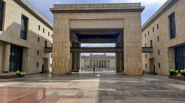 La Corte Suprema de Justicia citará a indagatoria en los próximos días a la expresidenta de la Comisión de Acusaciones, Gloria Arizabaleta. El alto tribunal penal la mantiene bajo la [&hellip;]