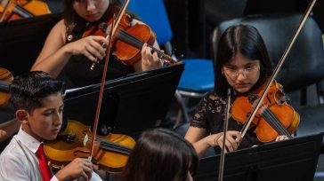 Bogotá abrió la convocatoria para la segunda edición de su Concurso Internacional de Violín, destinado a proyectar a las jóvenes promesas mundiales del instrumento. Esta iniciativa de la Alcaldía Mayor, [&hellip;]