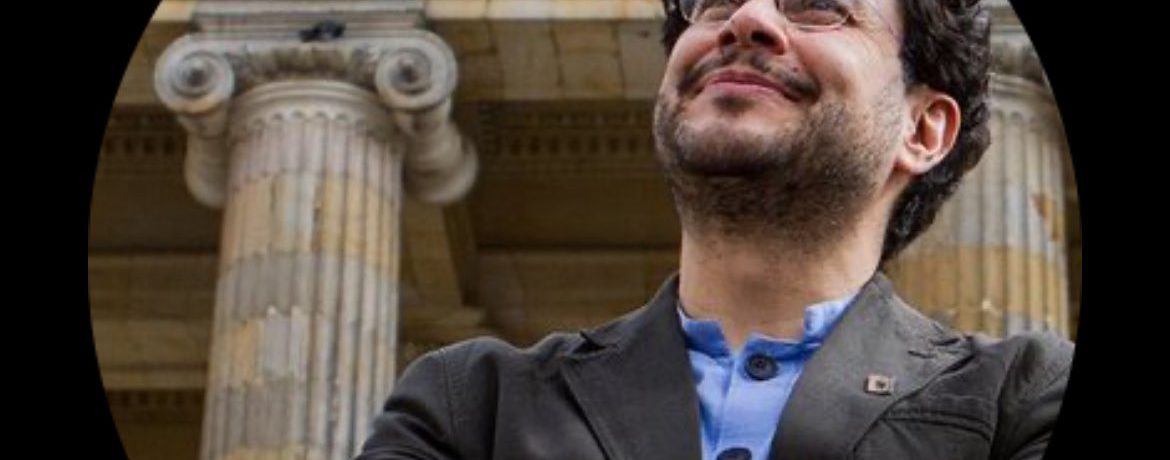 En un hecho sin precedentes, el legislador Iván Cepeda Castro hizo público su certificado médico oficial para neutralizar de manera definitiva los rumores malintencionados sobre su estado físico. Con esta [&hellip;]