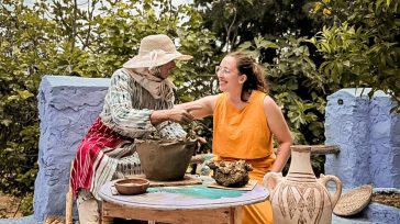 Las ceramistas entrerrianas Stella y Esmeralda vivieron un viaje transformador en Marruecos al conectar profundamente con la cultura de las alfareras del Rif. A través de sus tradiciones, oficios y [&hellip;]