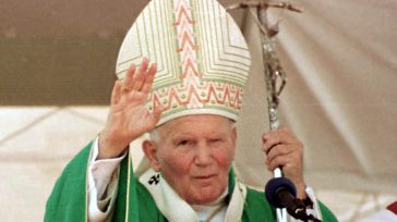 San Juan Pablo II &nbsp; Hernán Alejandro Olano García. Miembro Correspondiente de la Real Academia Española de la Lengua. Cumpliéndose cuarenta años de la peregrinación del papa polaco a Colombia, [&hellip;]