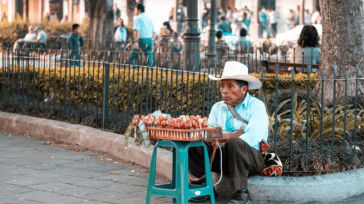 Hoy, el 54,7 % de los trabajadores colombianos se encuentra en la informalidad. Es decir, más de la mitad de quienes producen, venden, transportan, cultivan o prestan un servicio lo hacen sin [&hellip;]